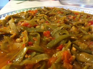 Zeytinyağlı Fasulye Yemeği Tarifi ve Malzemeleri